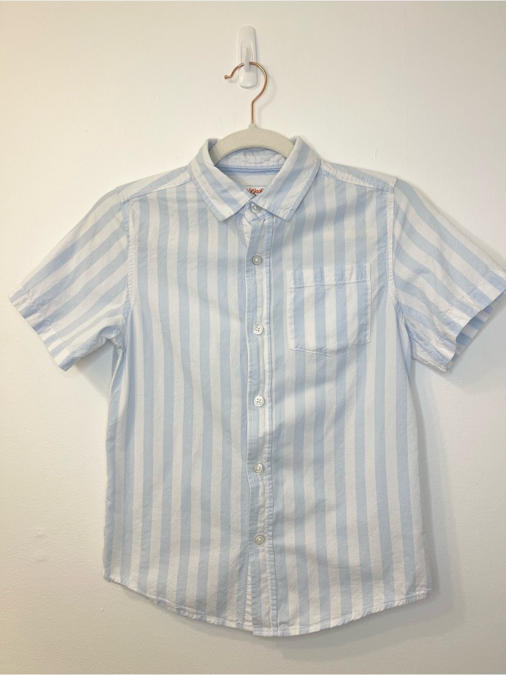 Cat & Jack Short Sleeve Button-Up Shirt - Light Blue & White Stripes M 8/10 EUC